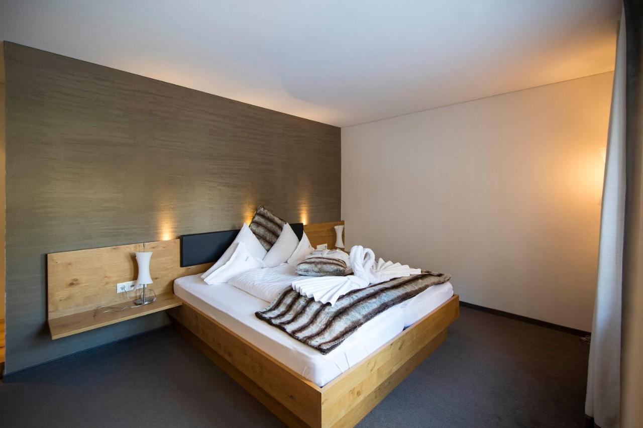 Junior Suite with Balcony,1589217388:JPEG